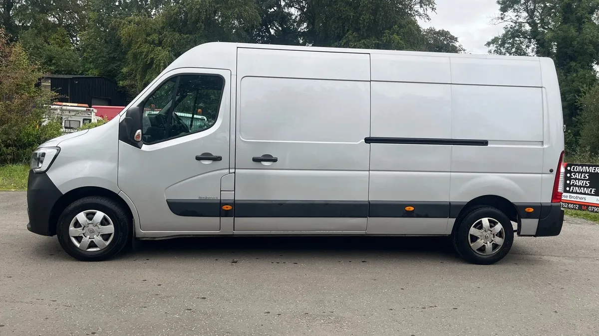 2023 RENAULT MASTER LWB - Image 2