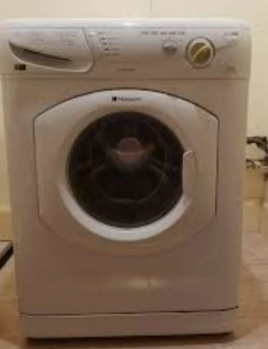 9 kg Hotpoint washing machine