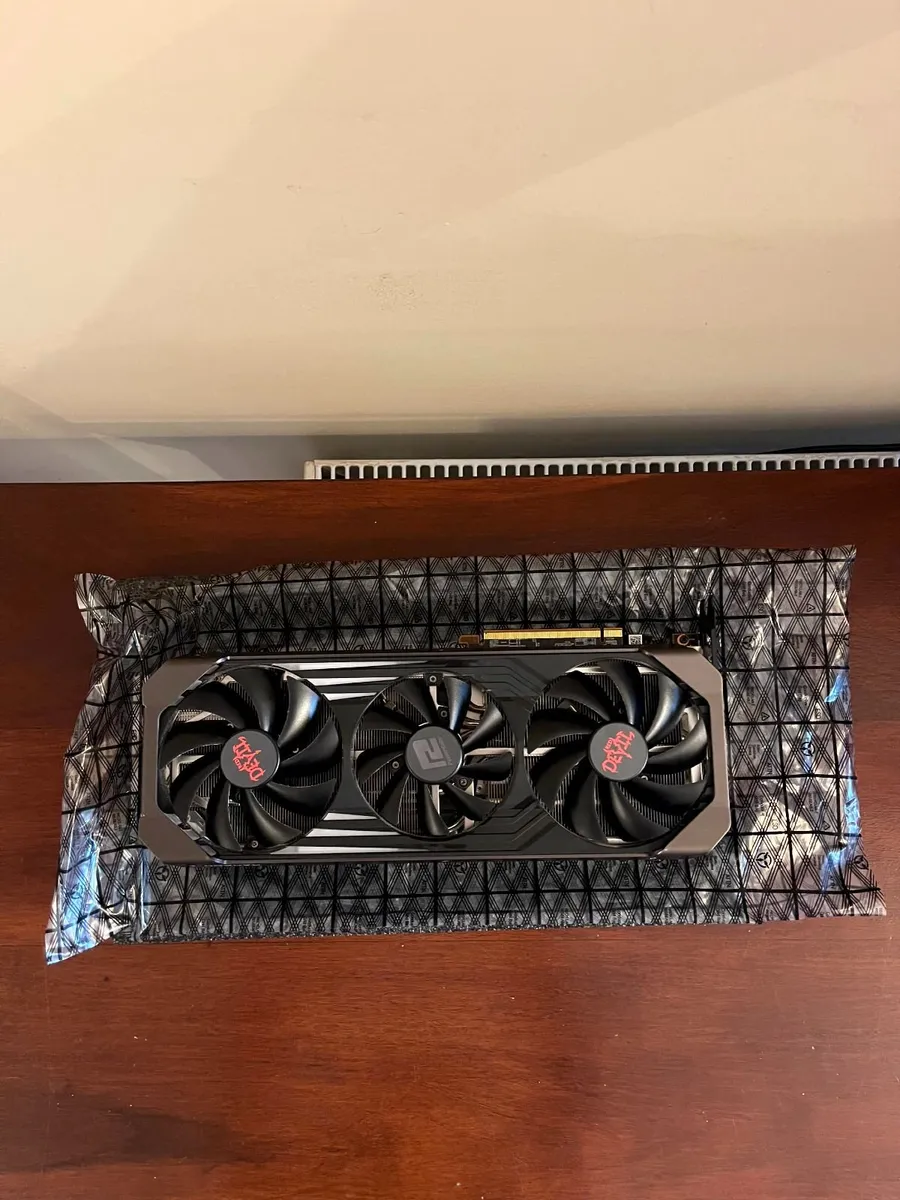 RX 6800XT Graphics card - Image 1