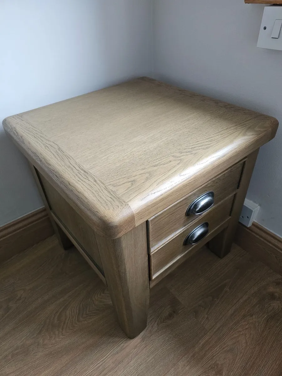 Side table - Image 1