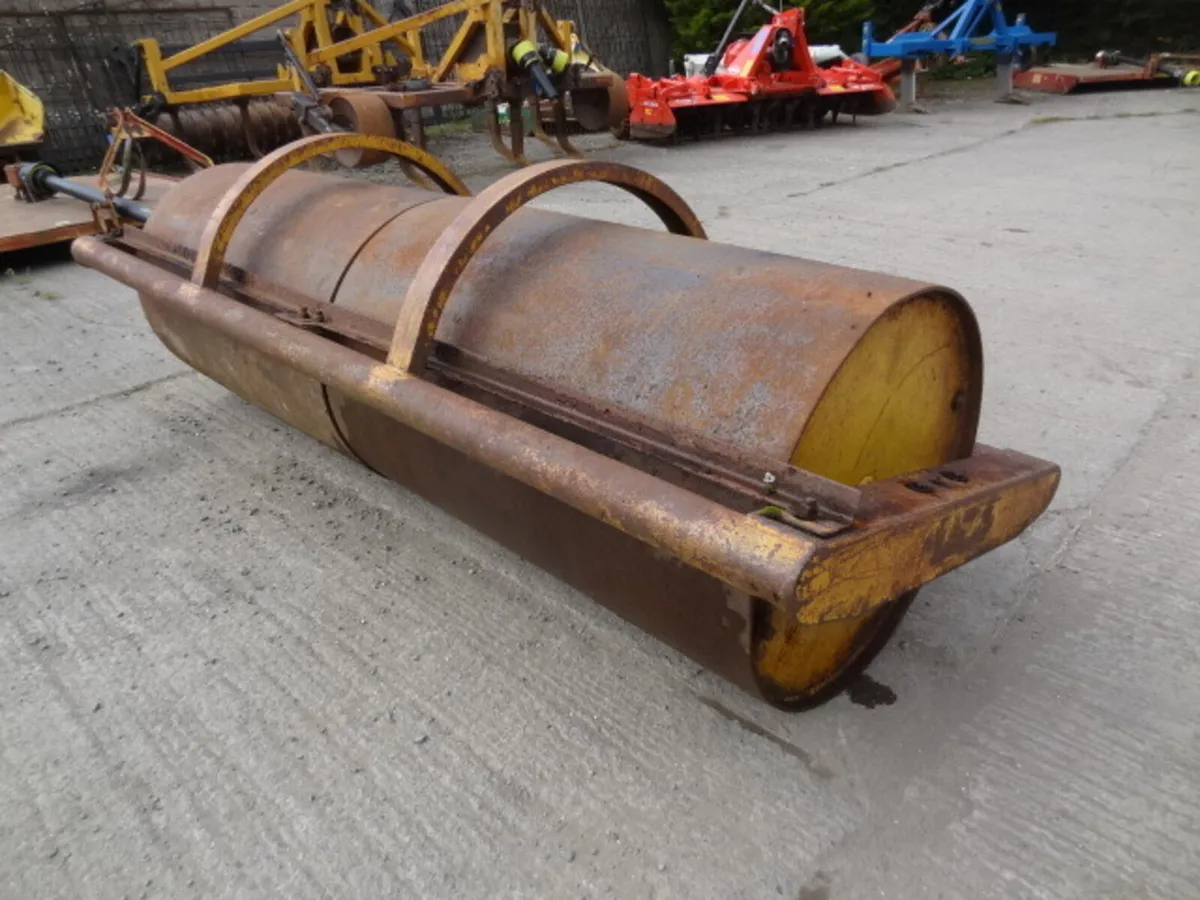 Grays 8FT Trailed Land Roller - Image 3