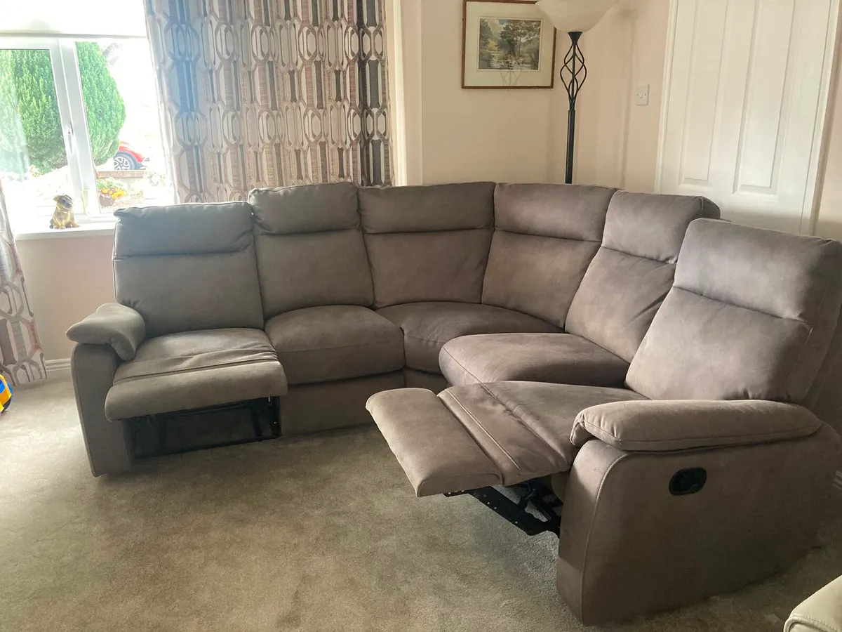 Corner reclining sofa - Image 3