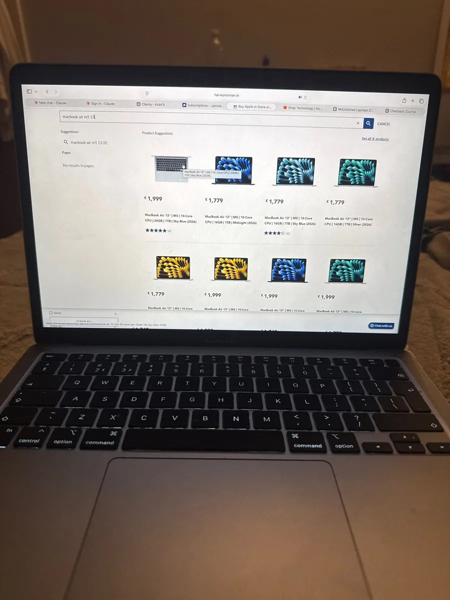 MacBook m1 - Image 1