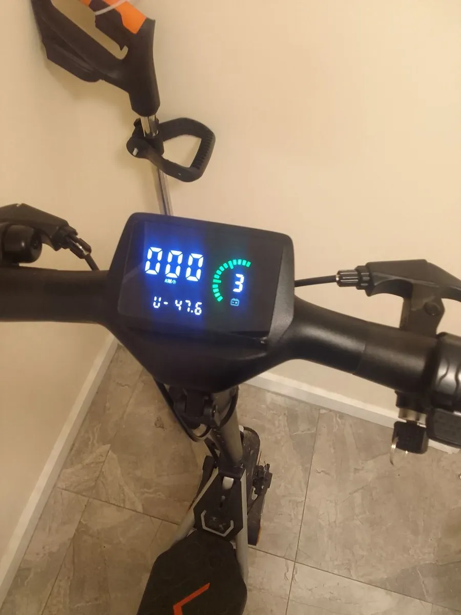 Electric Scooter - Image 1