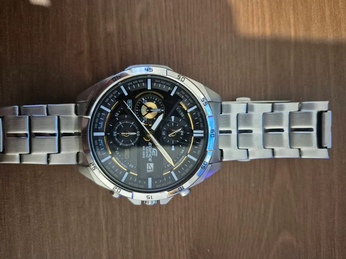 Casio edfice efr 556 watch - Image 4