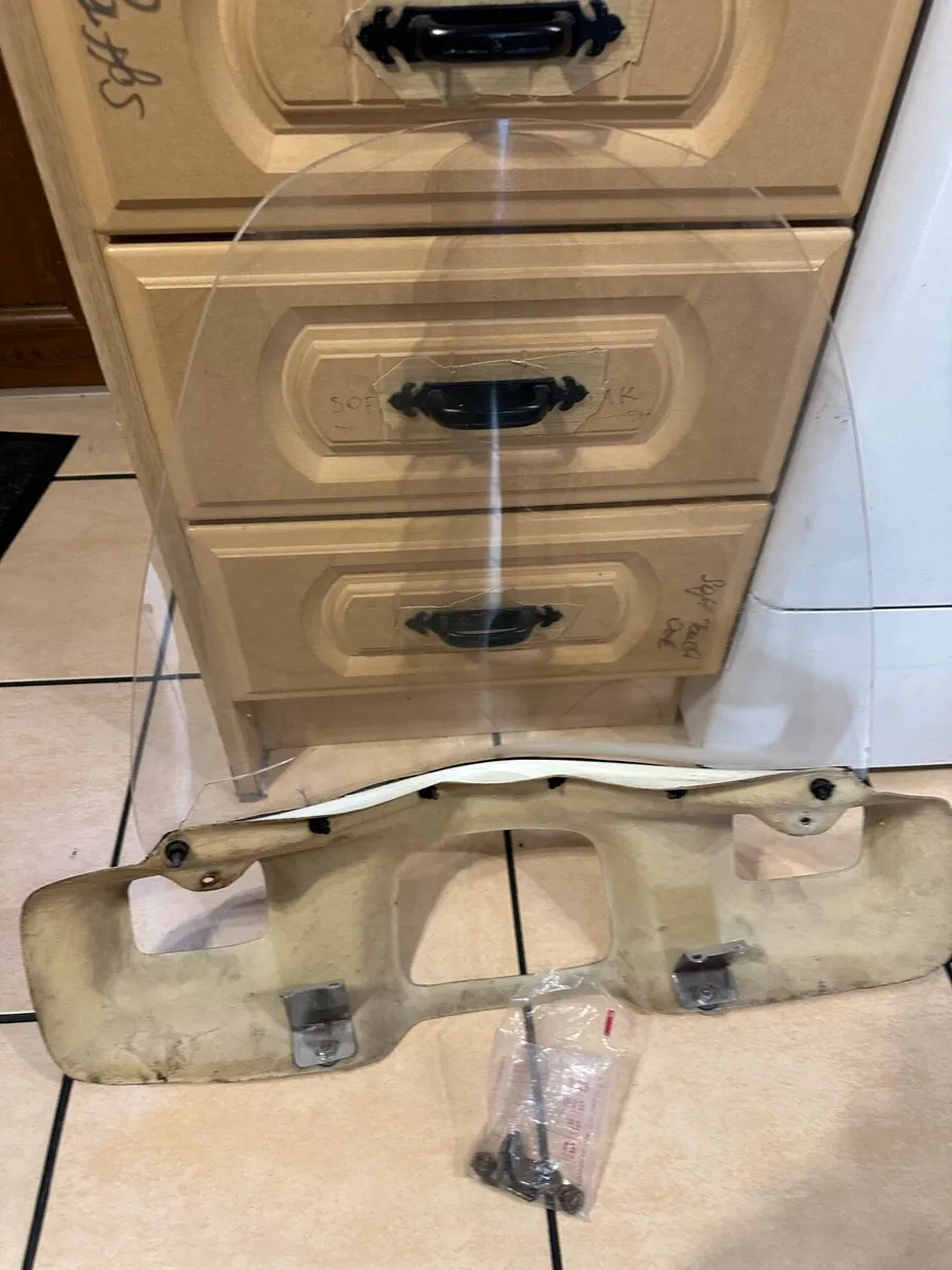 Honda c90 Screen - Image 4