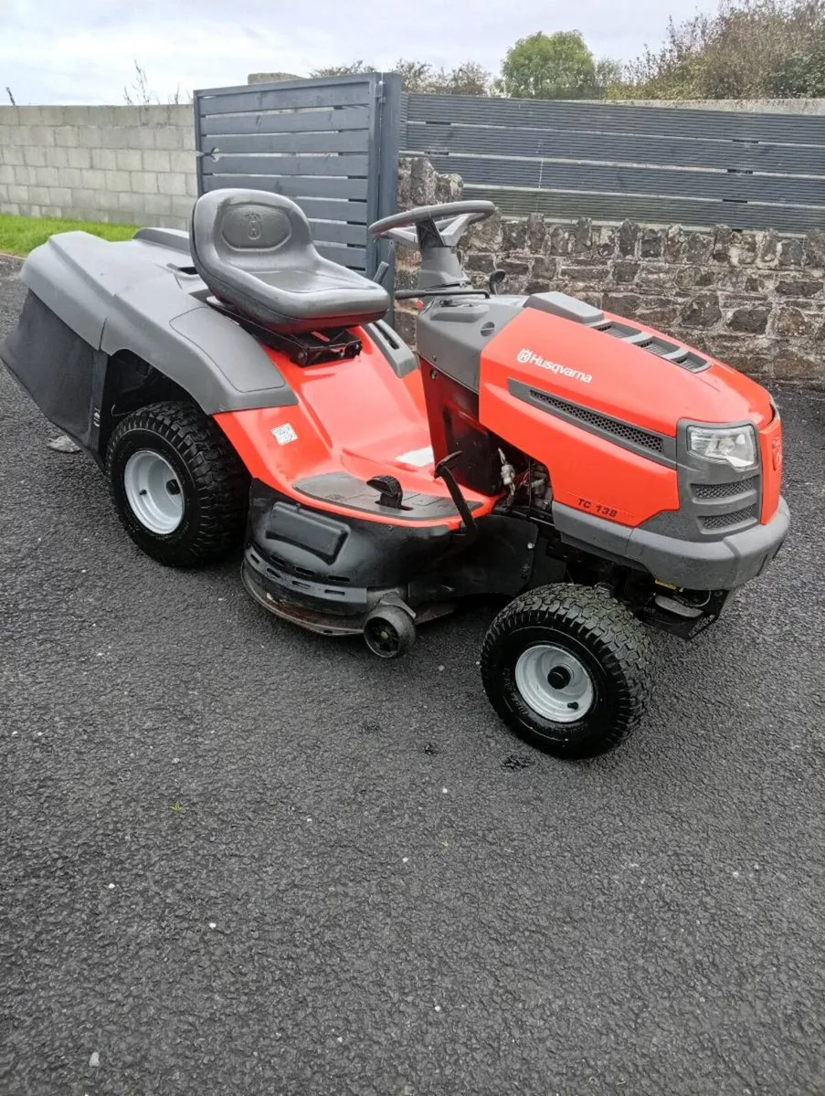 Husqvarna TC 138.  MINT - Image 1