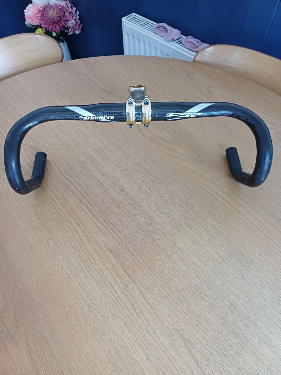 FSA Carbon Drop Bars &   MSA Alloy Stem - Image 1