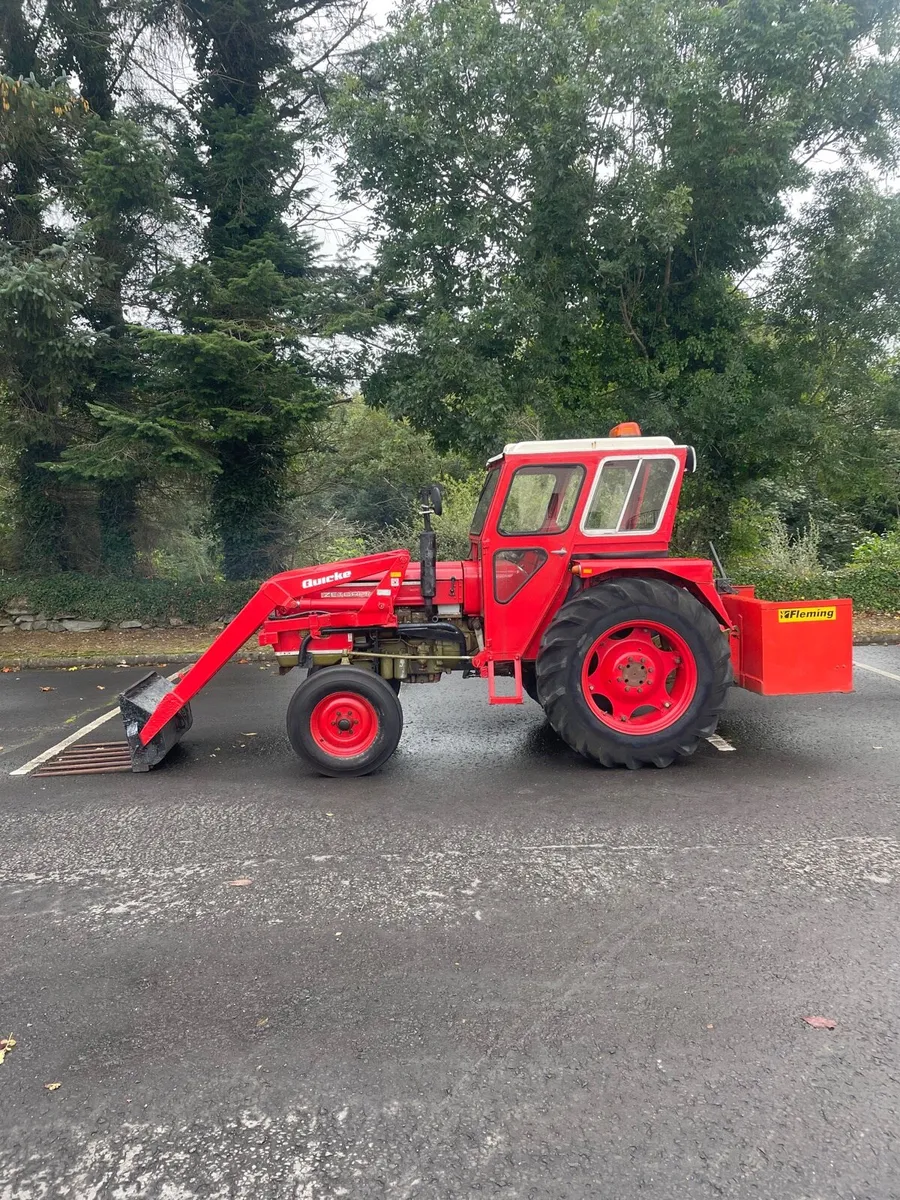 Vintage zetor tractor 4712 with quicke loader - Image 2