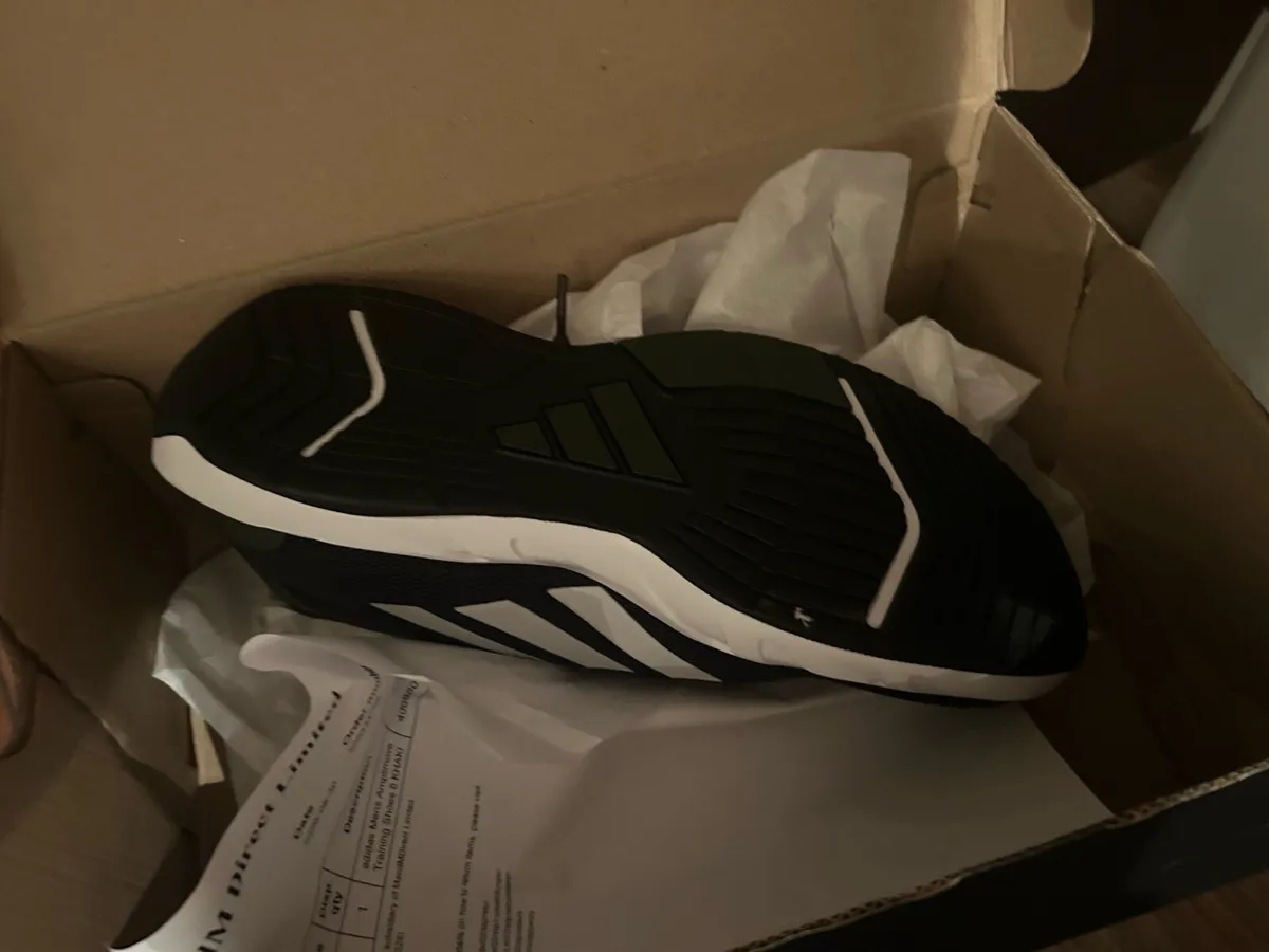 Brand new adidas mens runners - size 8 - Image 2