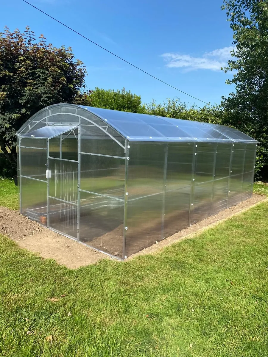 The MaxGrow Greenhouse - Image 1