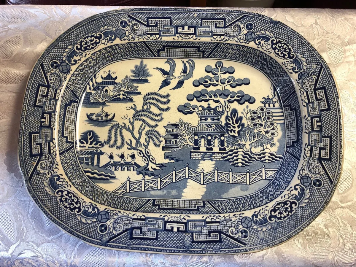 Willow pattern platter - Image 1