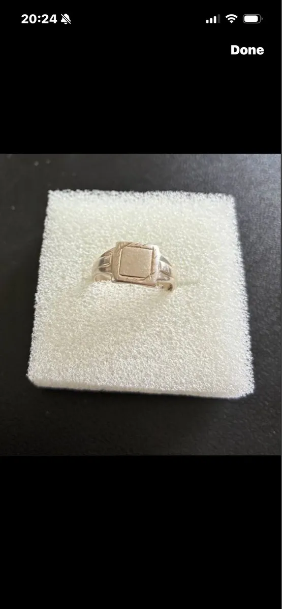 Silver Ring - Image 1