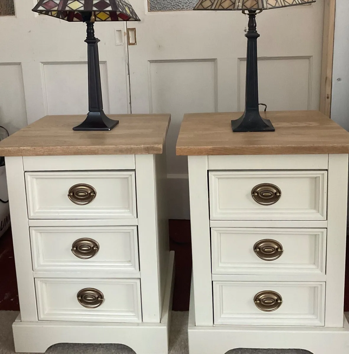 Pair of large solid bedside lockers - Image 4