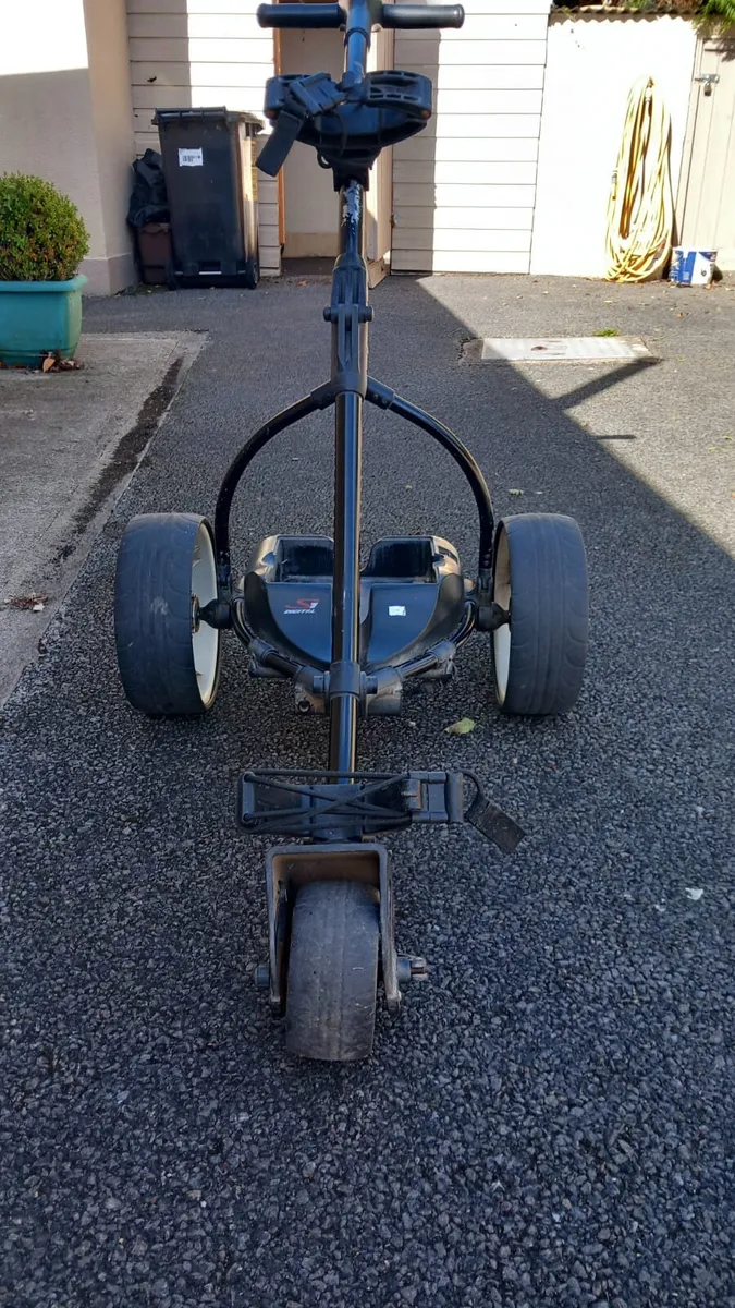Golf Trolly - Image 1