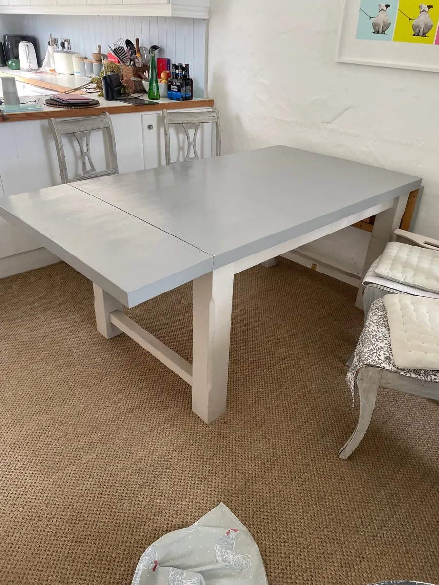 kitchen table - adjustable lenghts - Image 1
