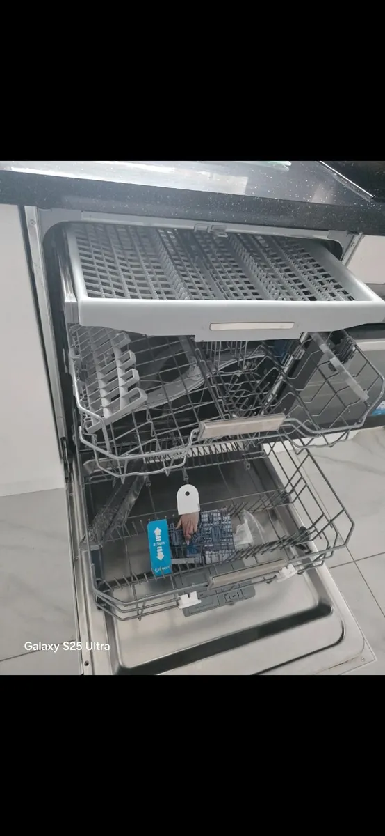 Brand New Intergrated Dishwasher Density No space - Image 4
