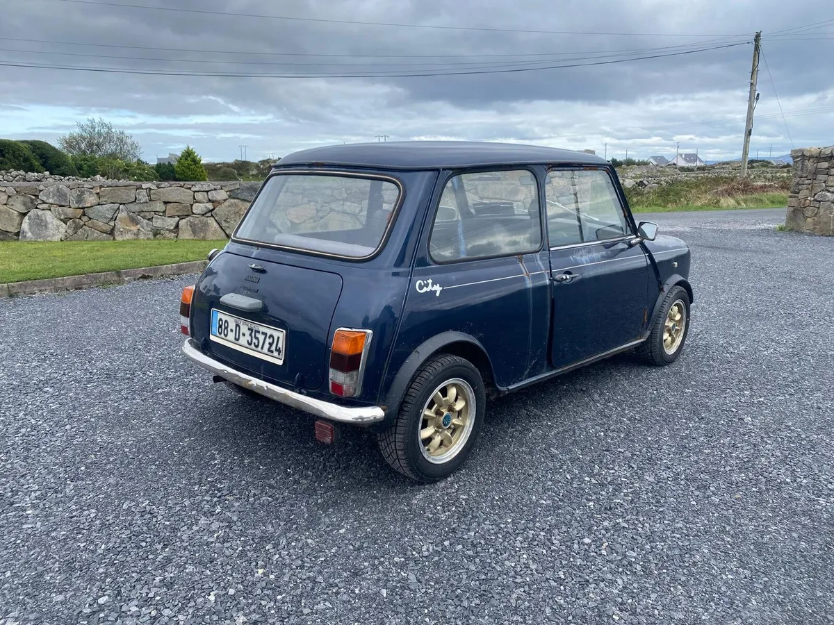 1988 Austin mini - Image 2