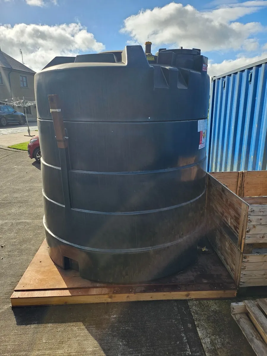 5000 ltr (1100gl) Titan Bunded Oil Tank - Image 1