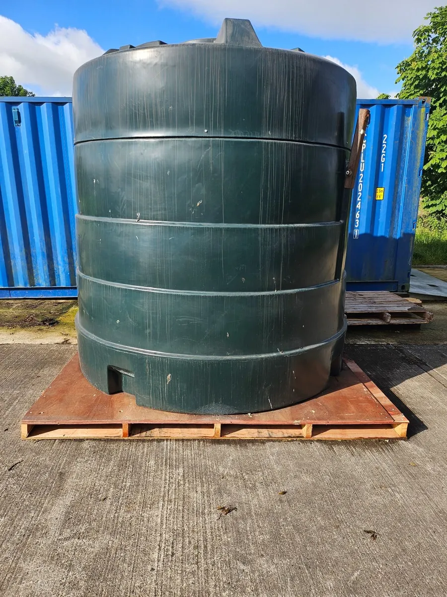 5000 ltr (1100gl) Titan Bunded Oil Tank - Image 3