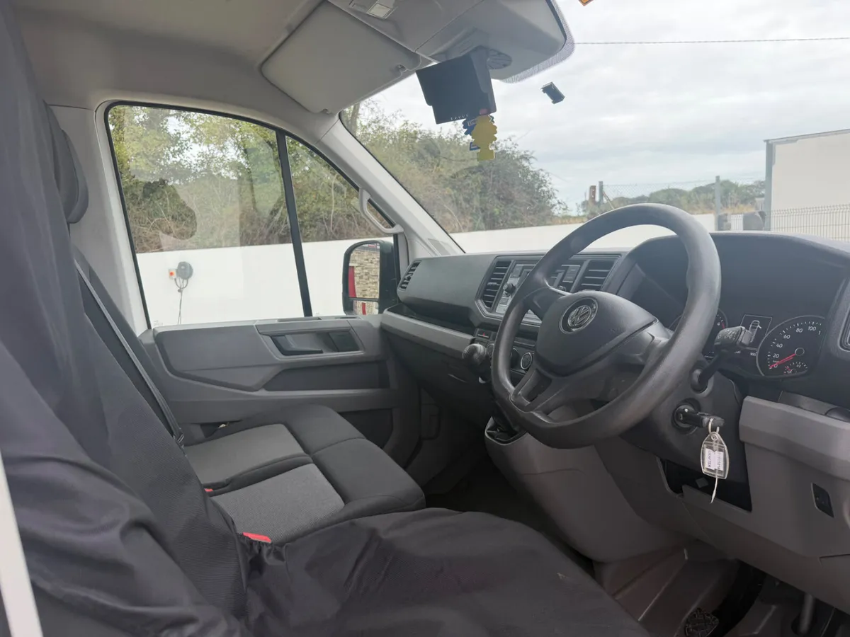 Volkswagen Crafter 2021 - Image 4