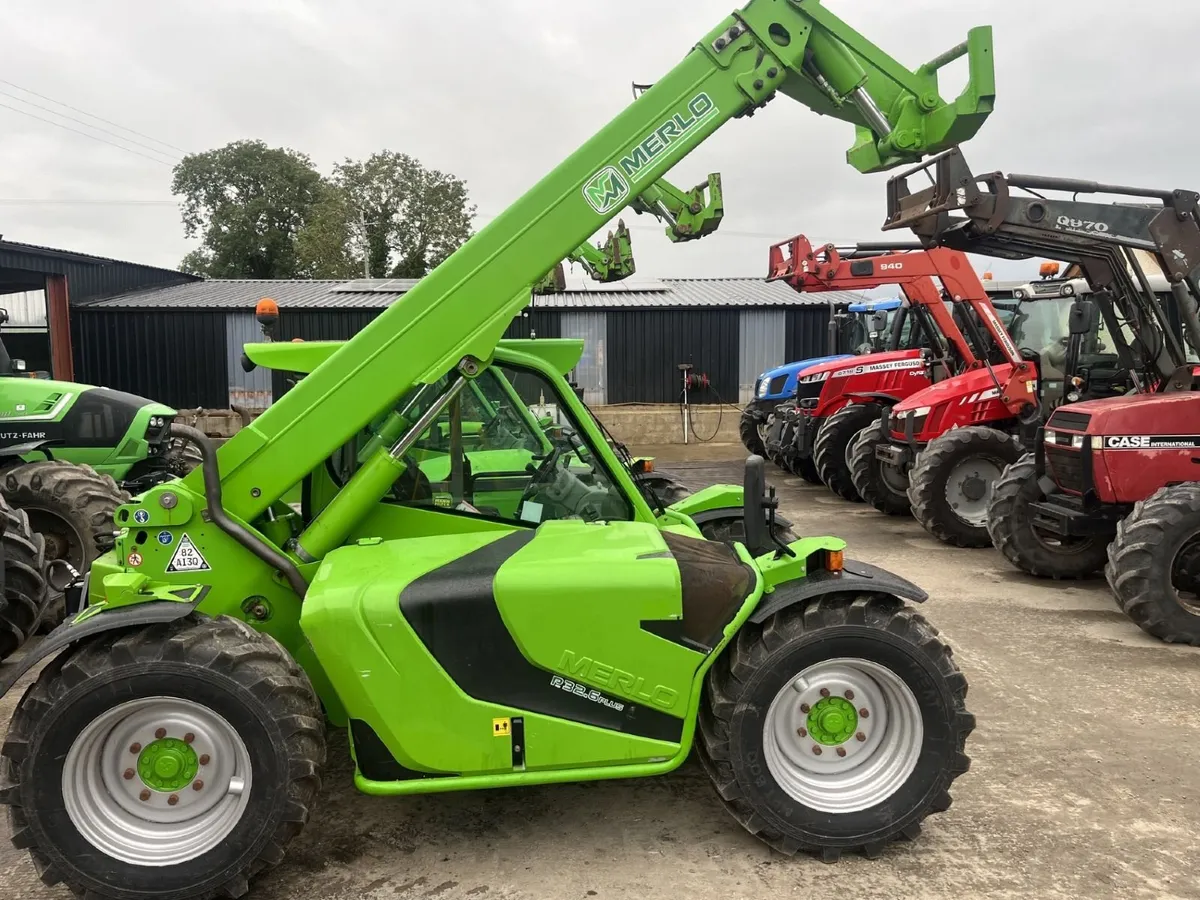 4 MERLO 32.6 PLUS - Image 4