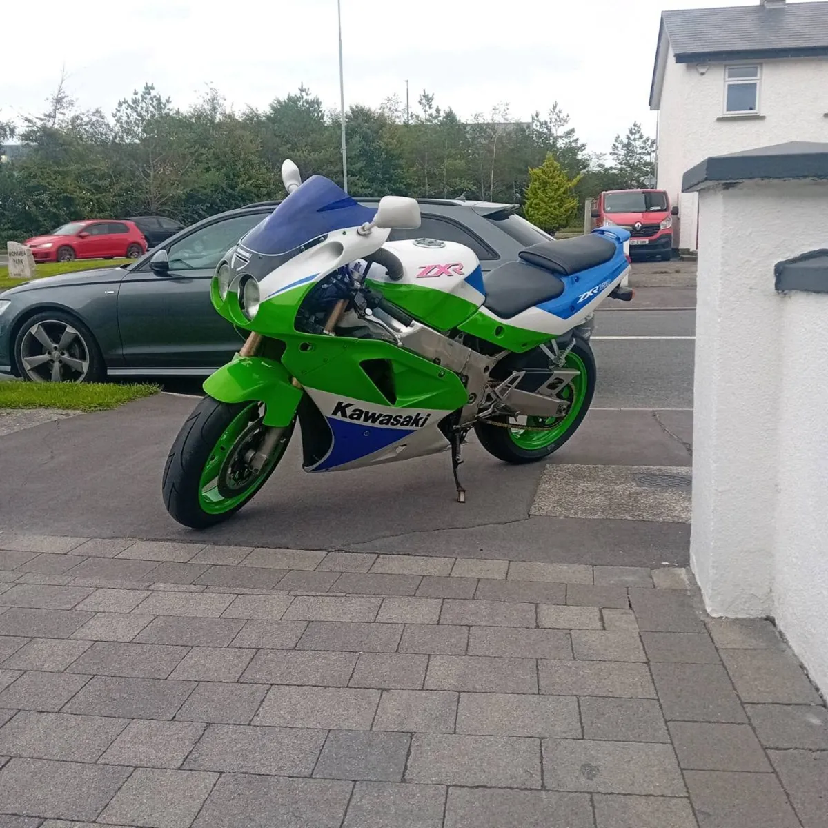 ZXR 750J - Image 3