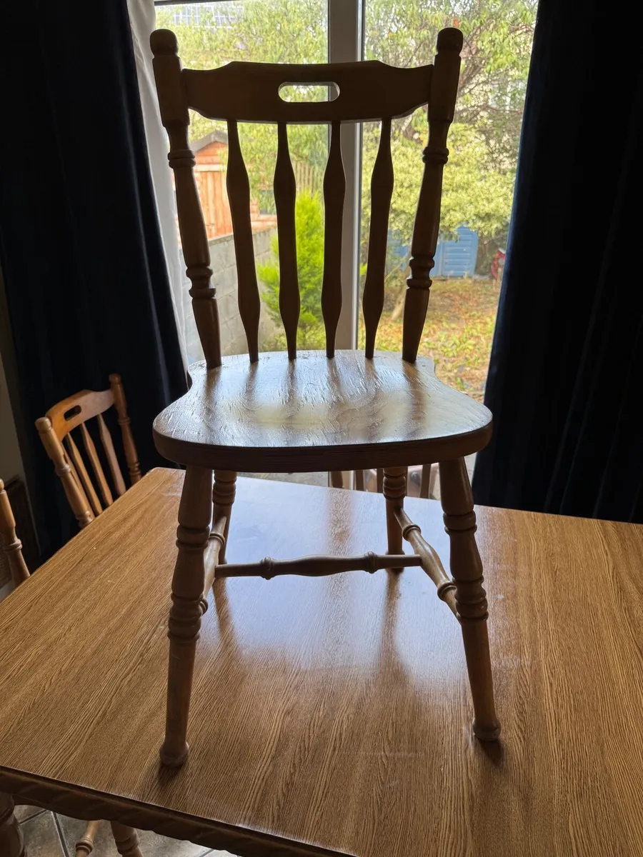 Dining table with 6 chairs - Image 3