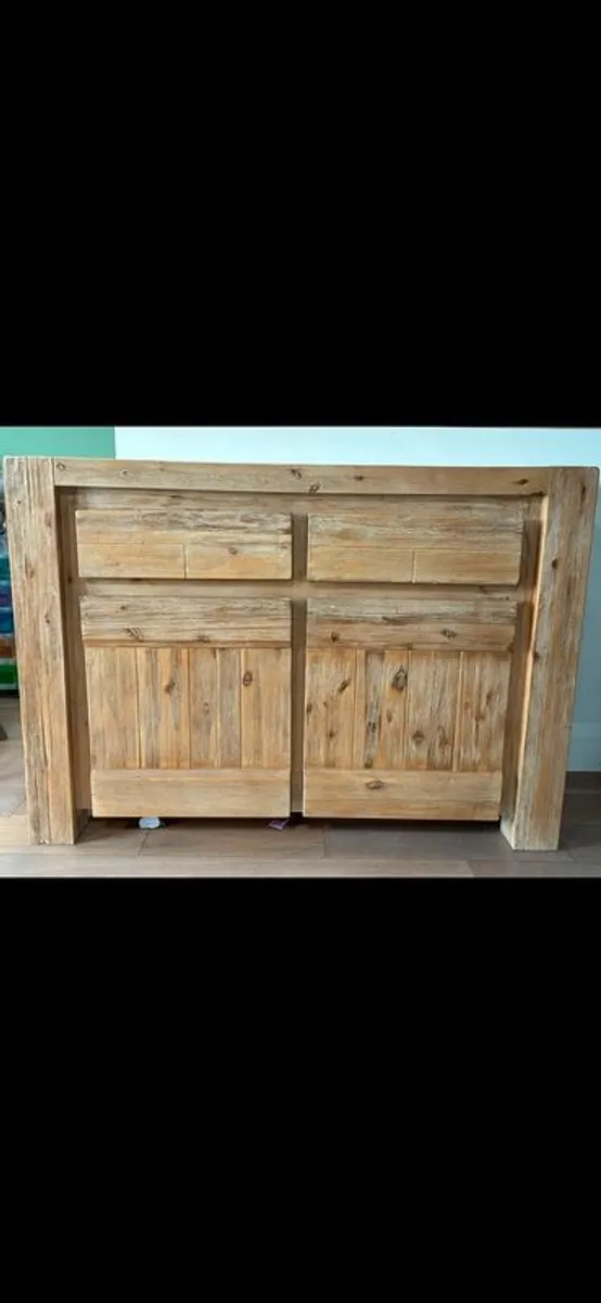 solid oak sideboard - Image 1