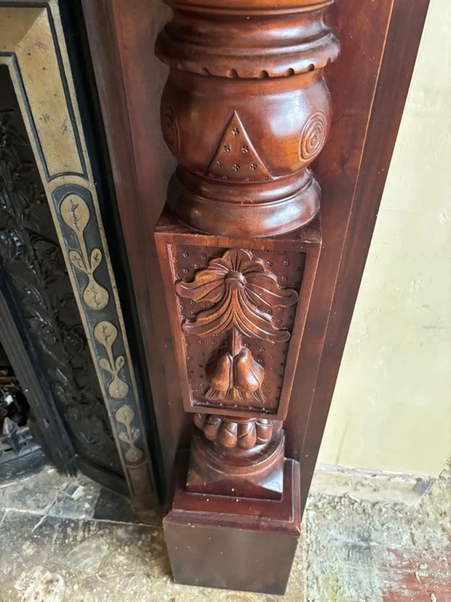 Wood Fireplace with insert and mirror - Image 3