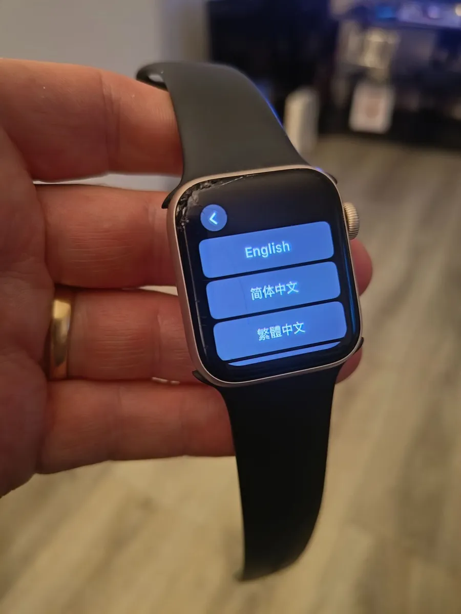 Apple SE 40mm  2 Gen Watch - Image 3