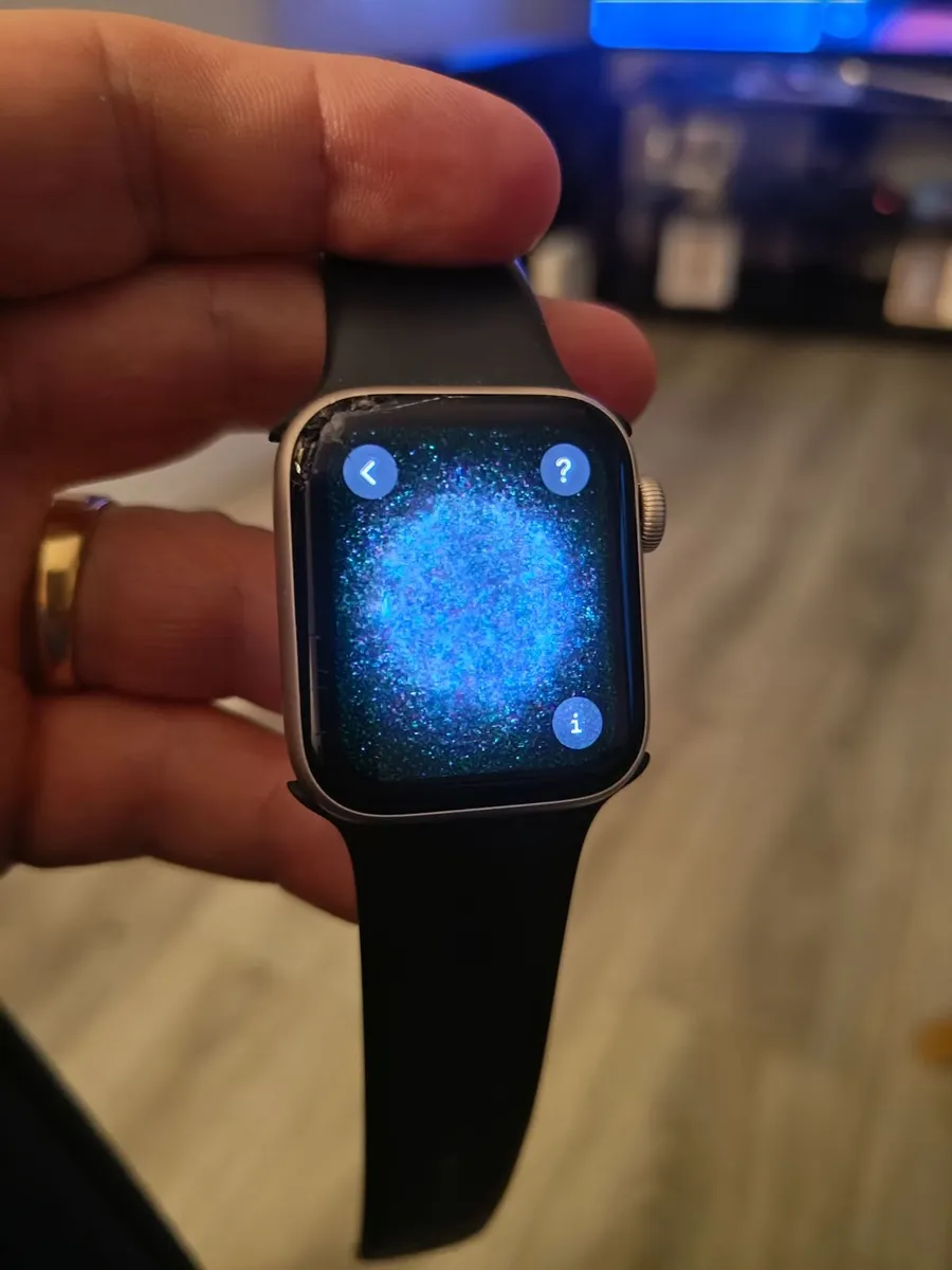 Apple SE 40mm  2 Gen Watch - Image 4