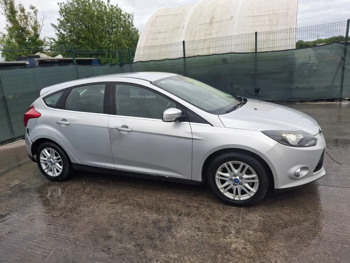 2013 Ford Focus  Titanium Drive Home - Image 2