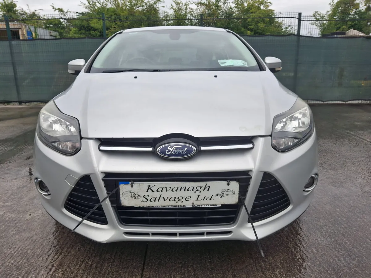 2013 Ford Focus  Titanium - Image 4