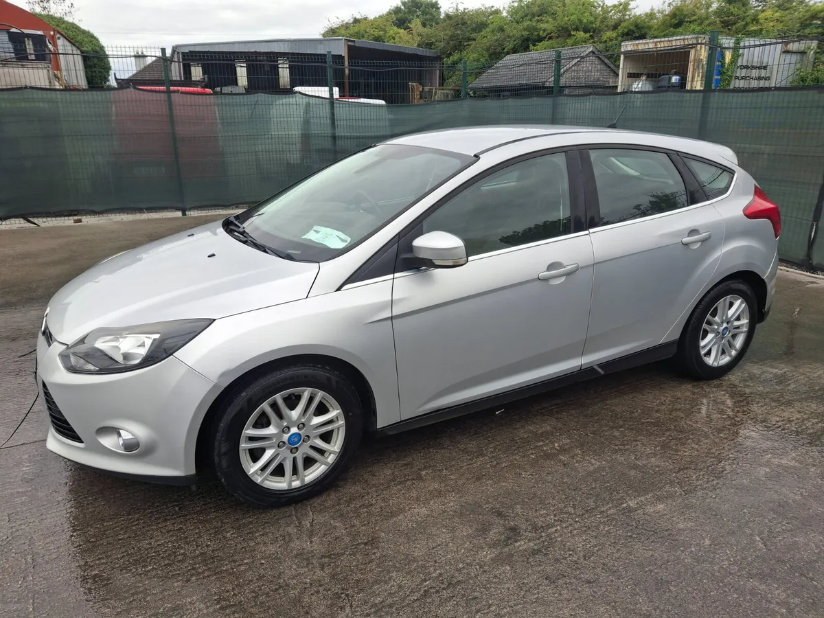 2013 Ford Focus  Titanium - Image 3