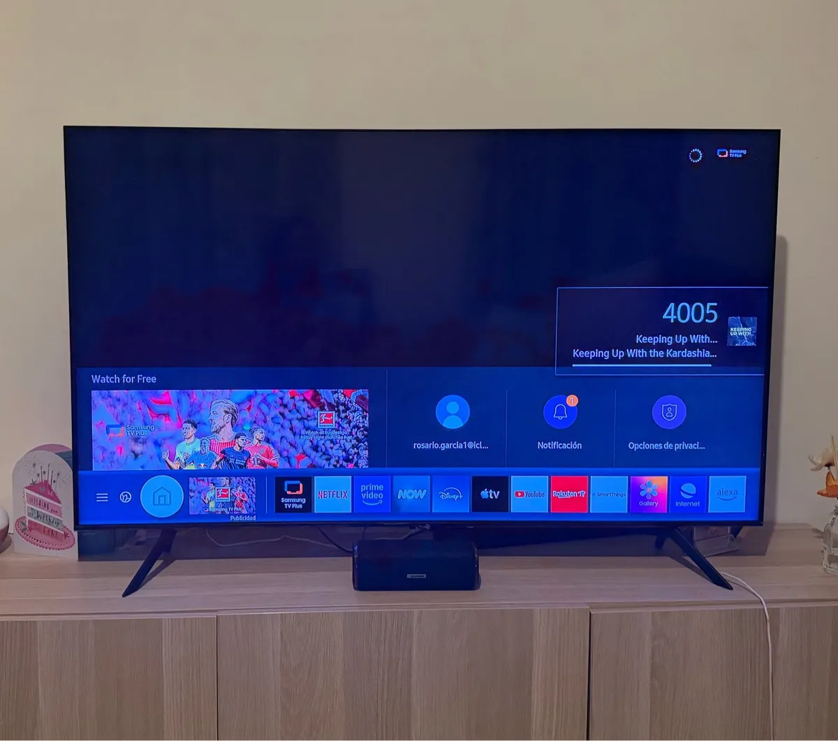 Samsung 55” QLED 4k smart TV - Image 2