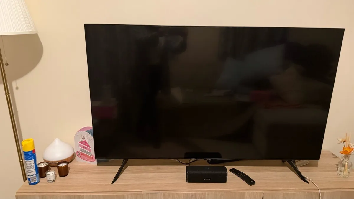 Samsung 55” QLED 4k smart TV - Image 1