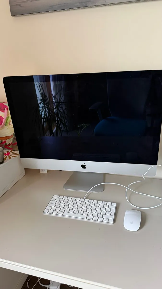 iMac 27-inch Retina 5K - Excellent Condition - Image 4