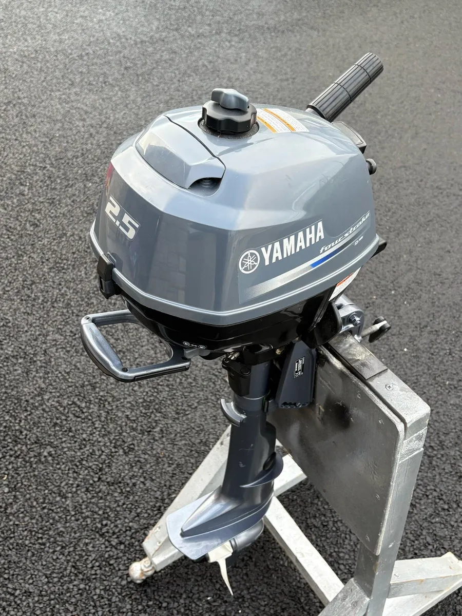 Yamaha 2.5hp outboard - Image 2