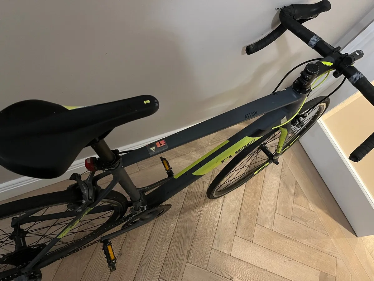 Road Bike - Image 4