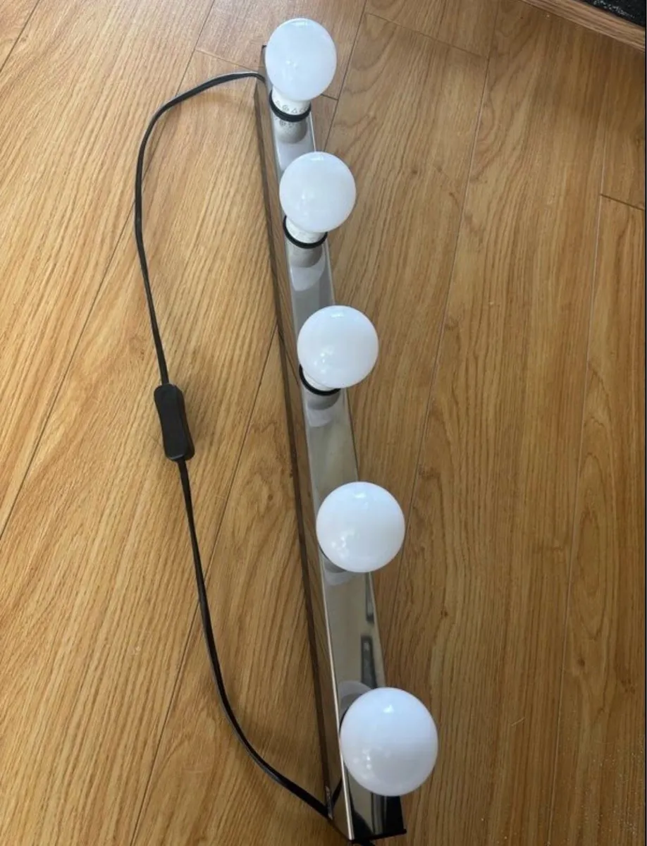 ikea vanity lights - Image 4