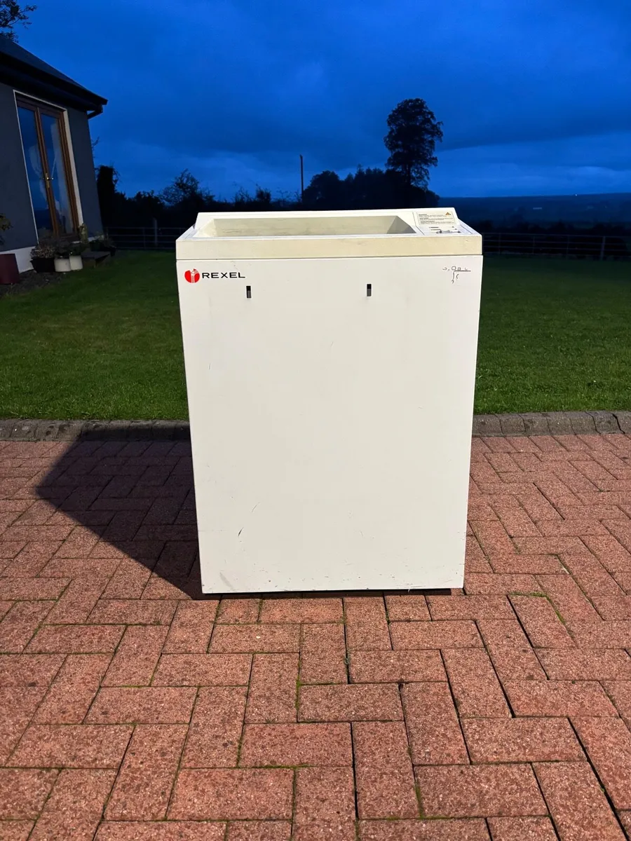 Heavy Duty Rexel Office Shredder – Large Industria - Image 4