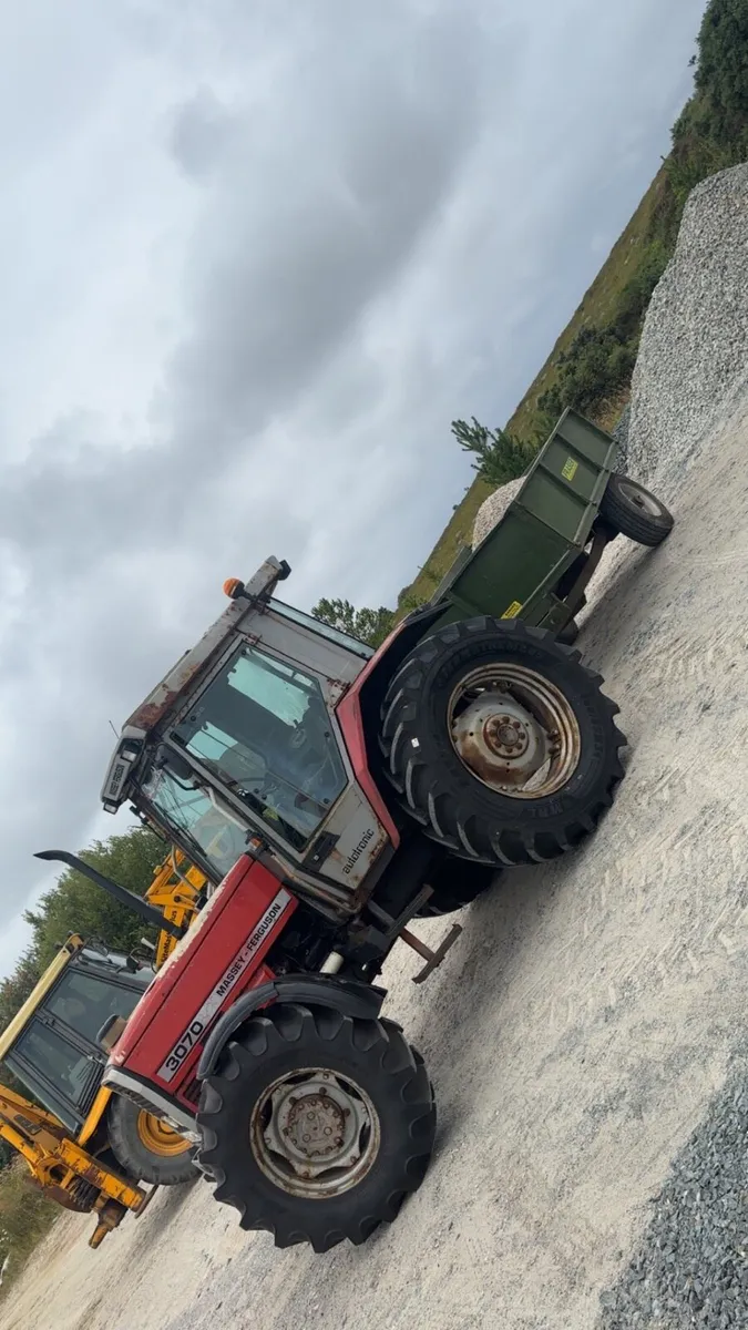 Massey Ferguson 3070 - Image 2
