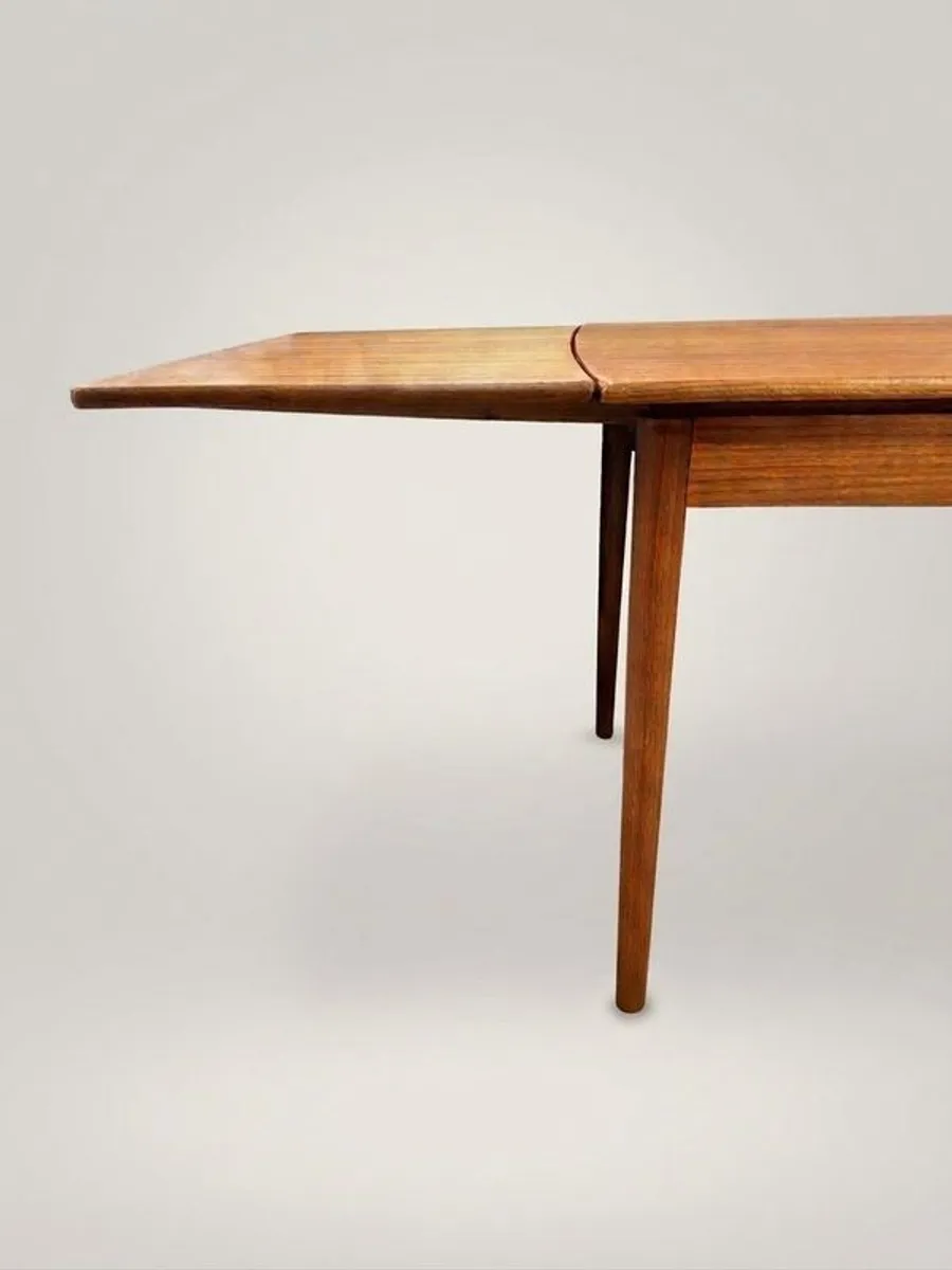 Mid-Century Danish Teak Dining Table (1960s) - Image 3