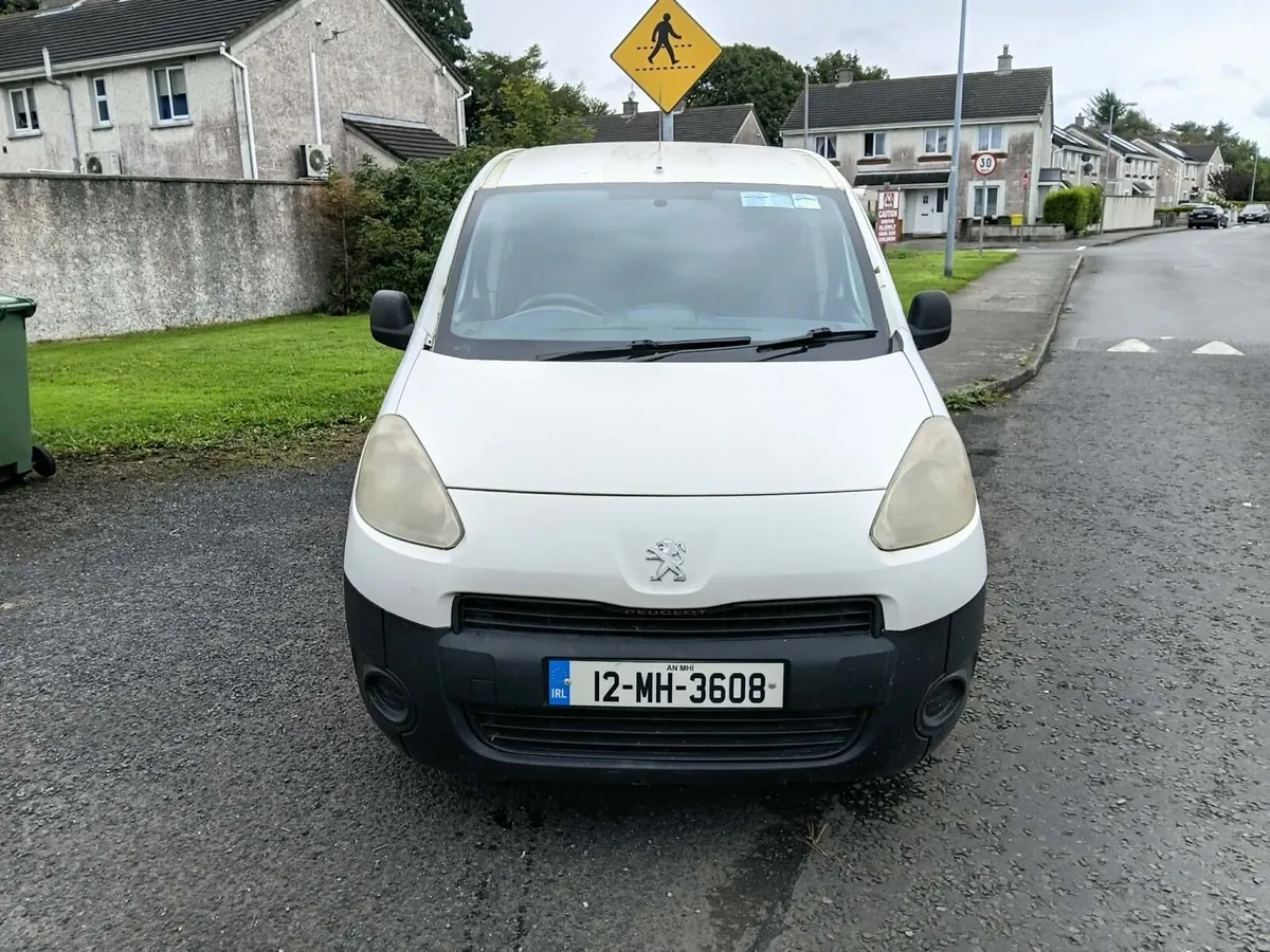 2012 Peugeot Partner 3 Seater DOE 11/26 - Image 2