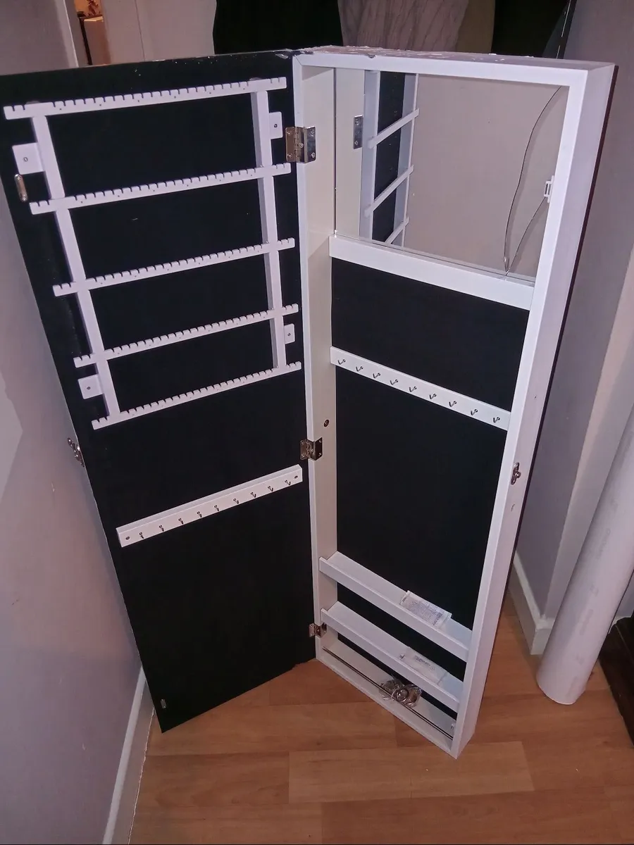 Mirrored Jewellery case - Image 4