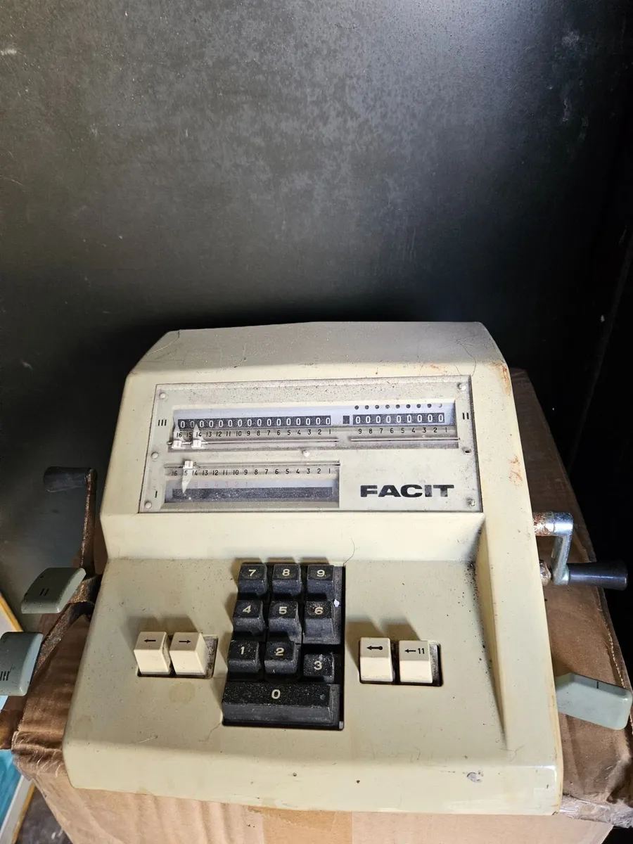 Vintage Facit Calculator - Image 3
