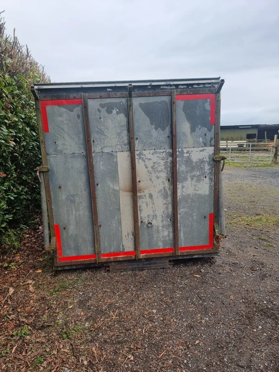 Horsebox body - Image 3