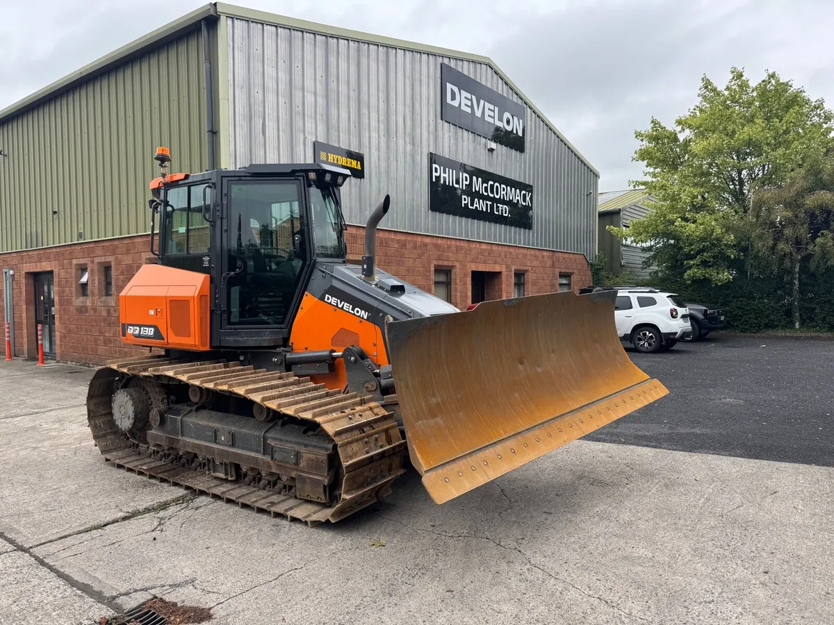 DD130 Develon Dozer - Image 1