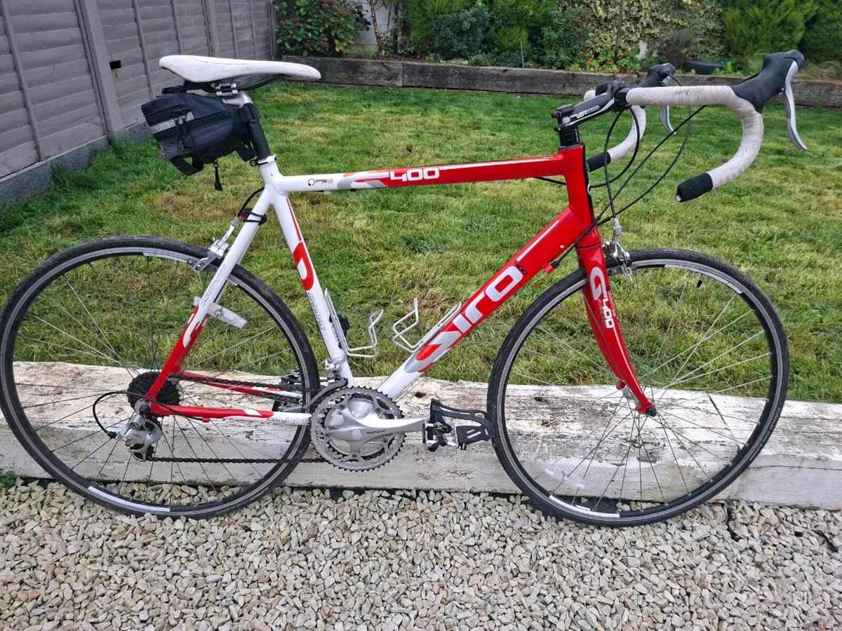 Road bike - Image 1